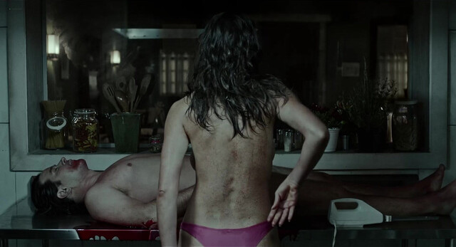Luciana Paes nude, Camila Morgado sexy - O Animal Cordial (2017)