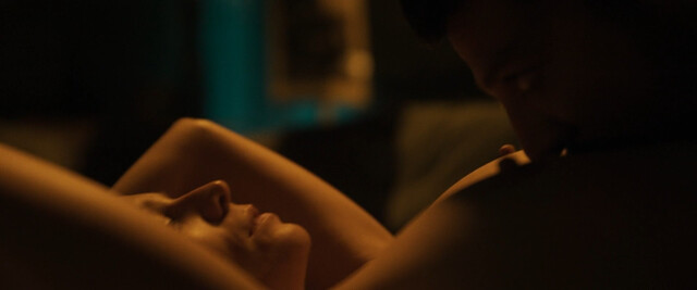 Magdalena Boczarska nude, Katarzyna Sawczuk nude – Heaven in Hell (2022)