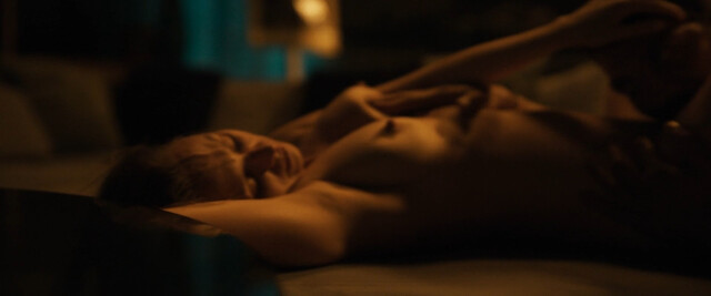Magdalena Boczarska nude, Katarzyna Sawczuk nude – Heaven in Hell (2022)