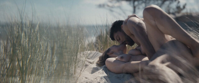 Magdalena Boczarska nude, Katarzyna Sawczuk nude – Heaven in Hell (2022)