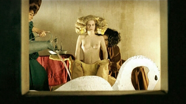 Camille Trophème nude – L'infante, l'âne et l'architecte (2001)