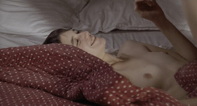 Charlotte Gainsbourg nude – Amoureuse (2011)