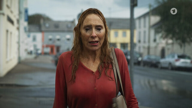 Andrea Sawatzki nude – Sprachlos in Irland (2021)