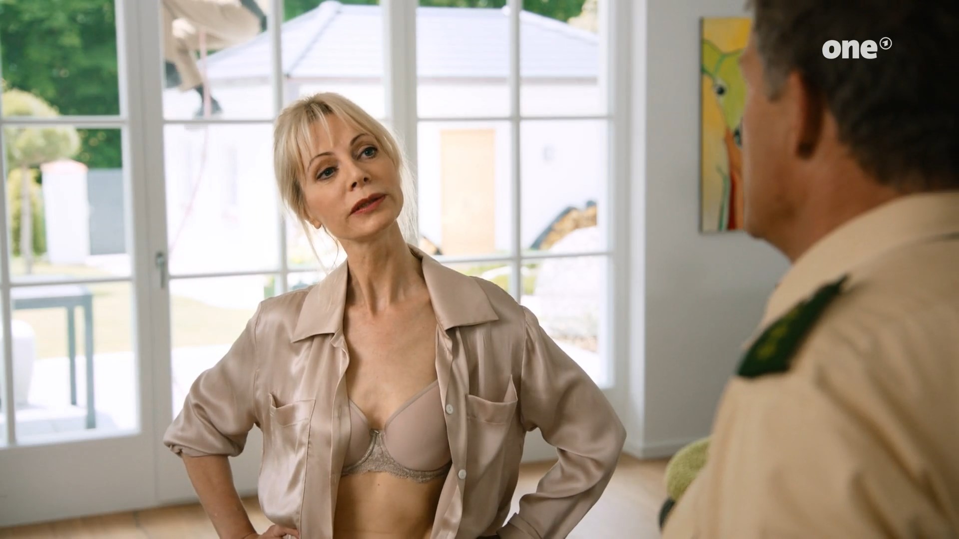 Inka Calvi sexy – Hubert ohne Staller s08e11 (2019)