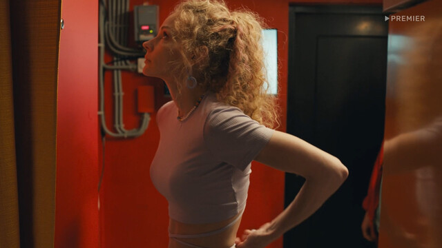 Svetlana Khodchenkova sexy – Ya «lyubila» muzha s01e01-04 (2023)