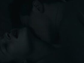 Eshakdagi qora yigit Kelin aldash porno