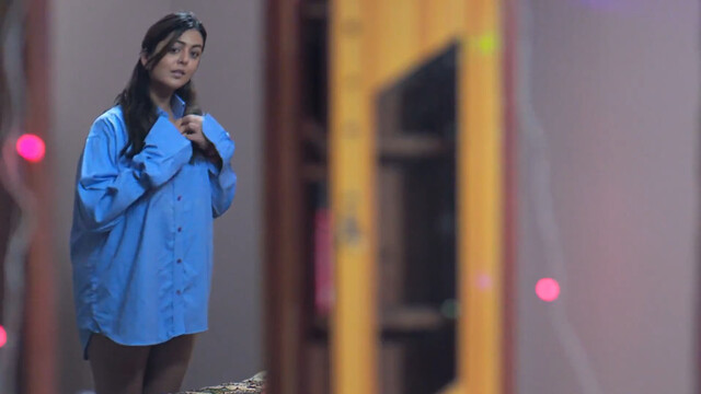 Shafaq Naaz sexy – Angithee 2 (2023)