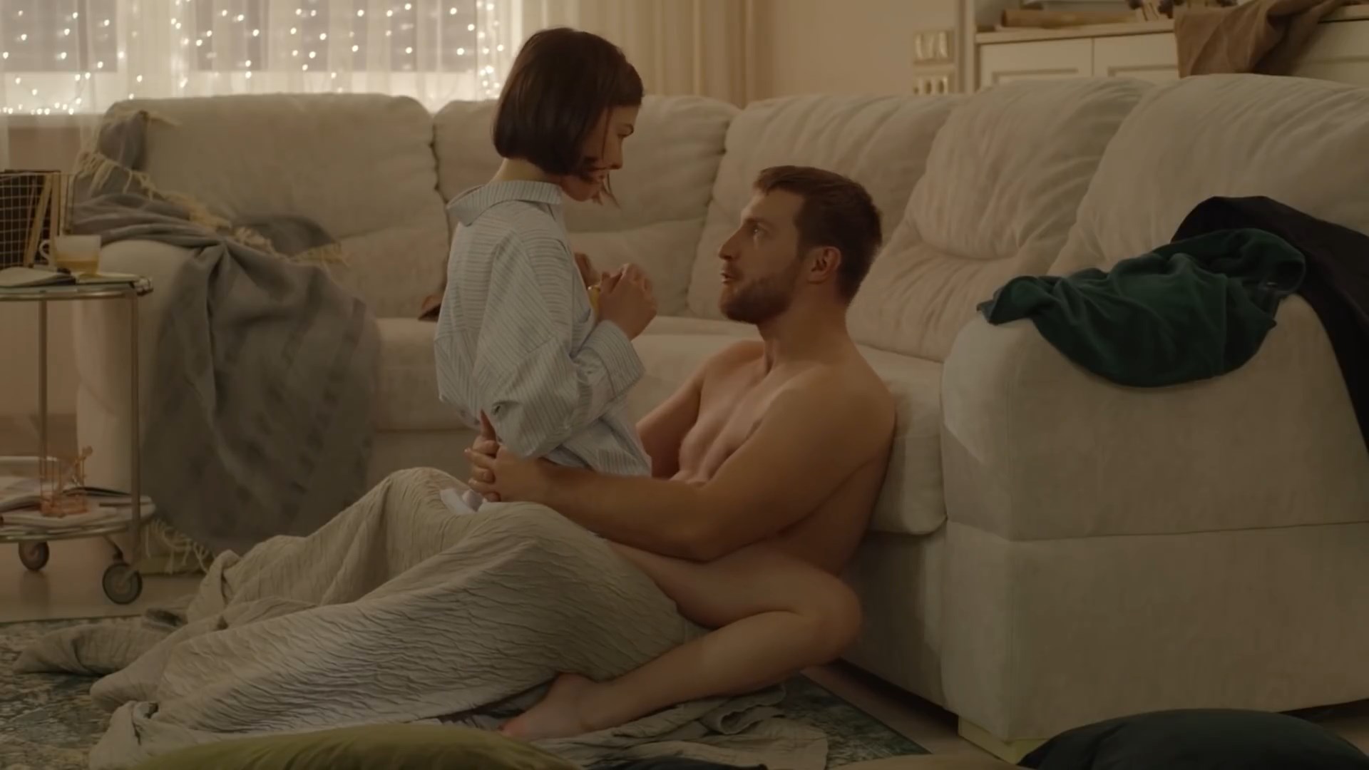 Evgeniya Kirpichnikova sexy – Podarok vselennoj (2022)