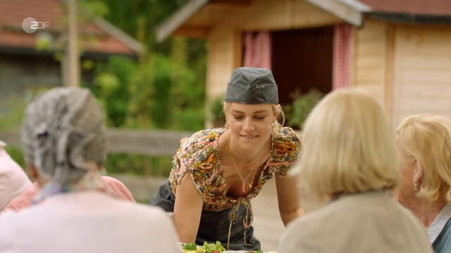 Hanna Binke sexy – Frühling Das Geheimnis vom Rabenkopf (2023)