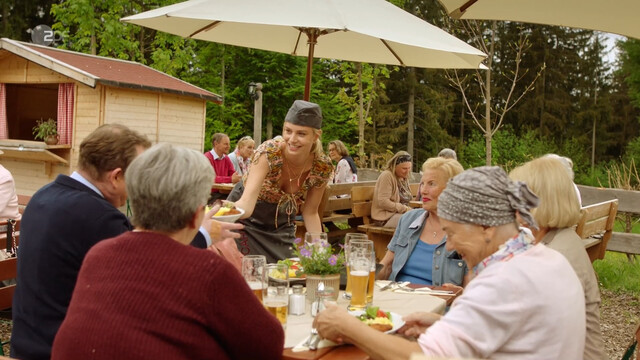 Hanna Binke sexy – Frühling Das Geheimnis vom Rabenkopf (2023)