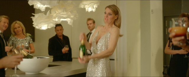 Martina Hill sexy – HILLarious s01e02 (2023)