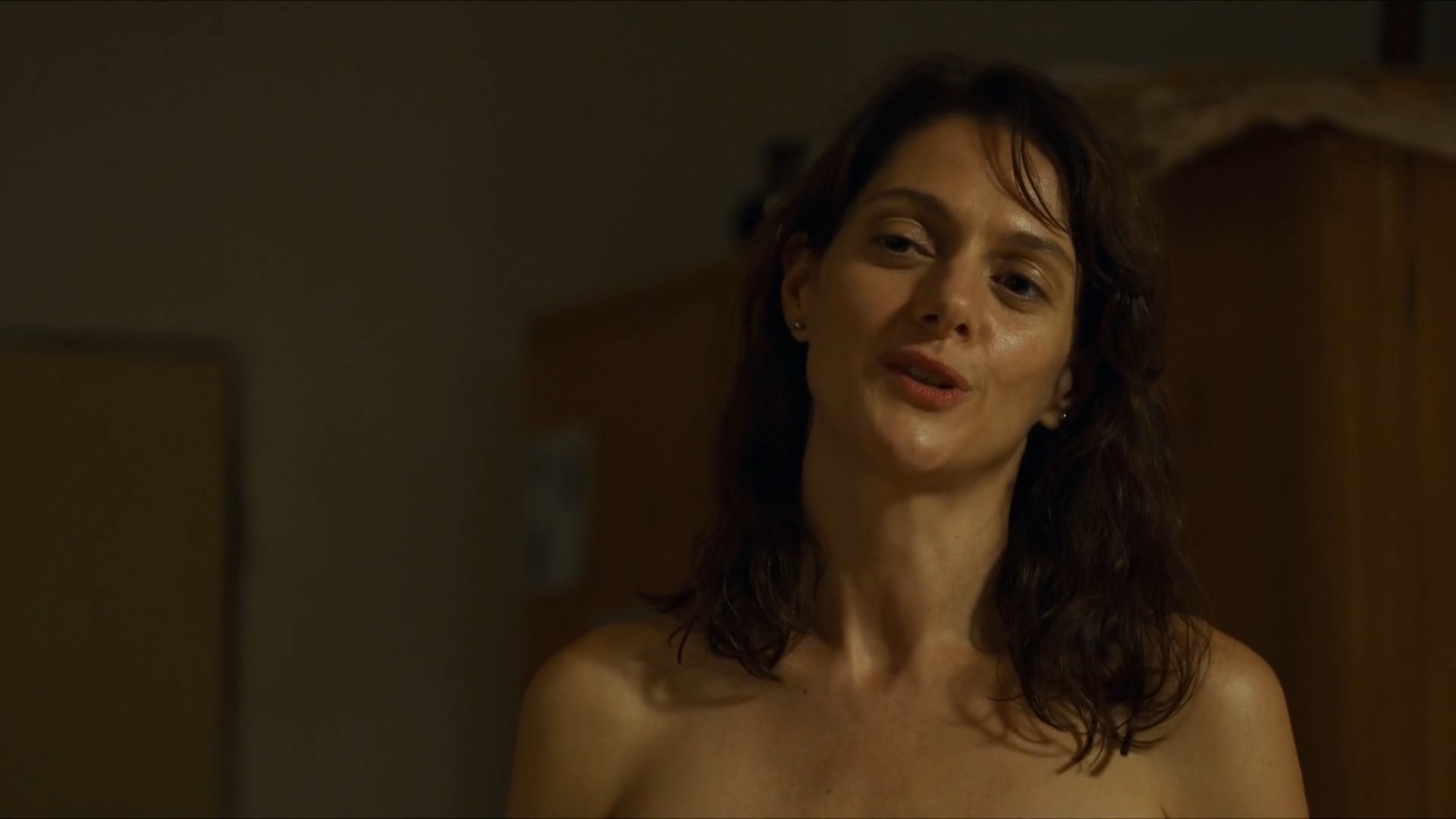 Klára Issova nude – Tichý společník (2021)