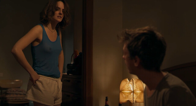 Noémie Merlant nude – Un año, una noche (Un an, une nuit) (2022)