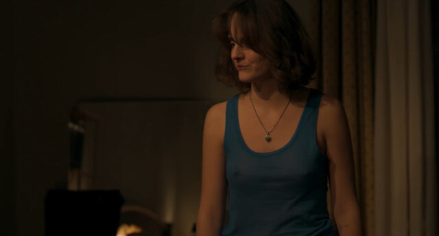 Noémie Merlant nude – Un año, una noche (Un an, une nuit) (2022)