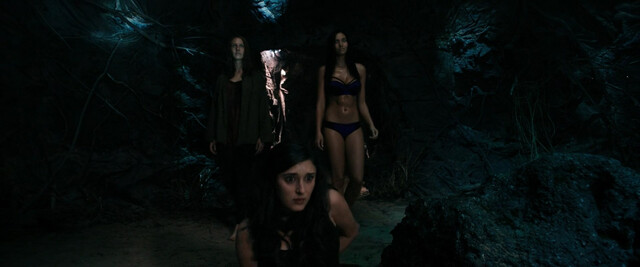 Jessica Green sexy – Red Billabong (2016)