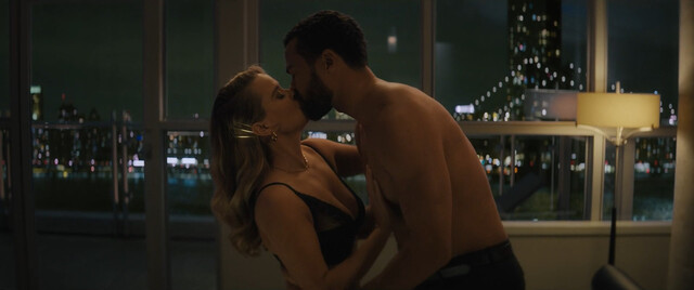Reese Witherspoon sexy – Your Place or Mine (2023)