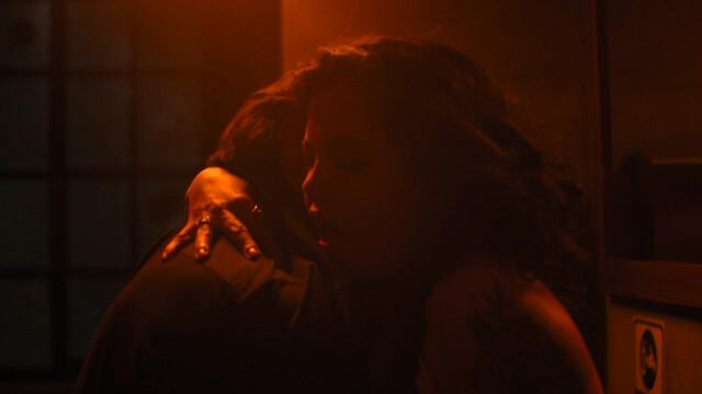 Kate del Castillo nude – Volver a Caer s01e04-05 (2023)