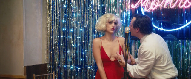 Miriam Leone sexy – Marilyn's Eyes (Marilyn ha gli occhi neri) (2021)