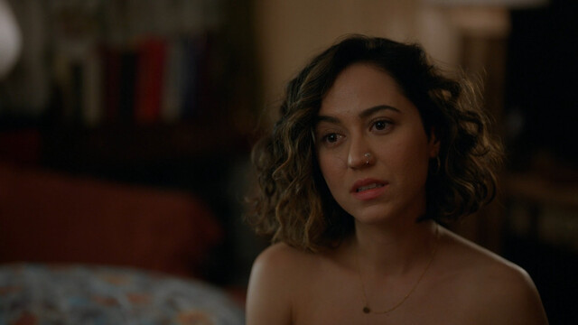 Sara Amini sexy – Lucky Hank s01e03 (2023)