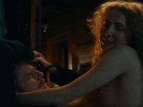 Paulina Kondrak nude – Niebezpieczni dżentelmeni (2022)