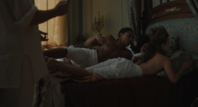 Samara Weaving sexy – Chevalier (2022)