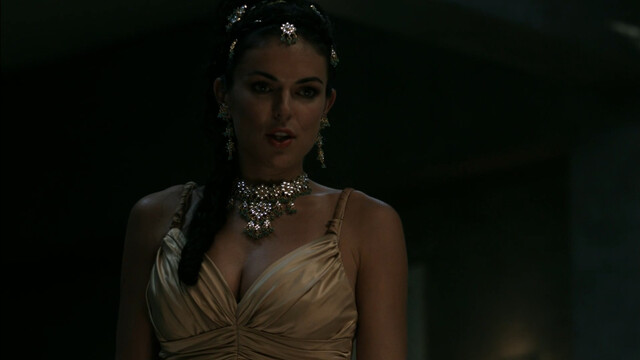 Serinda Swan sexy – Supernatural s01e21 (2006)