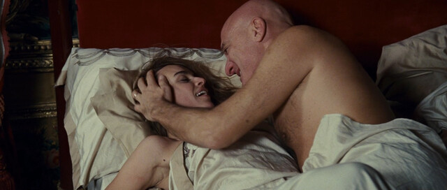 Kasia Smutniak nude – Welcome Mr. President (Benvenuto Presidente!) (2013)