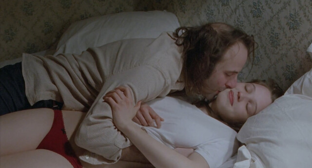 Solene Rigot nude – Tonnerre (2013)