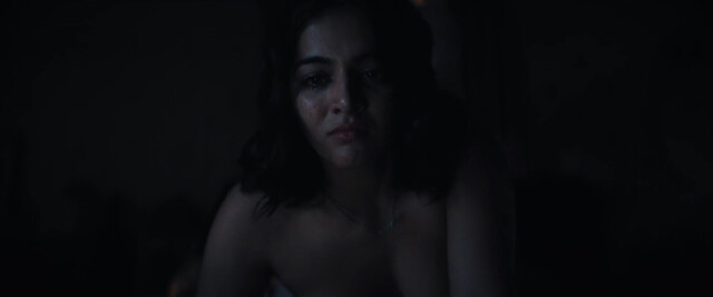 Wamiqa Gabbi sexy – Khufiya (2023)