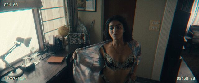 Wamiqa Gabbi sexy – Khufiya (2023)