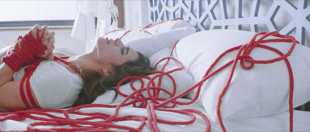 Sofia Espinosa sexy – El Amarre (2021)