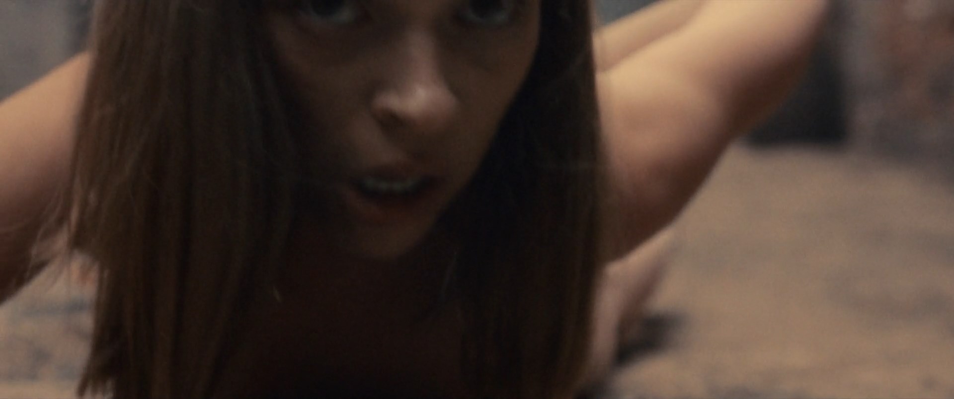 Shira Haas sexy – Bodies s01e08 (2023)