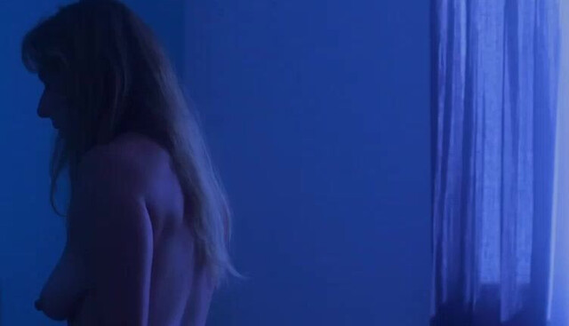 Jayne Giordanella nude - The End (2020)
