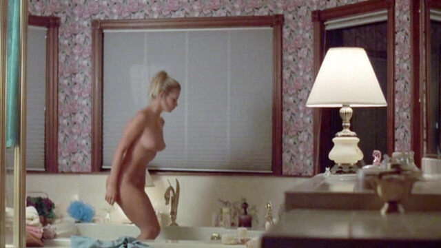 Athena Massey nude, Jaime Pressly nude - Poison Ivy: The New Seduction (1997)