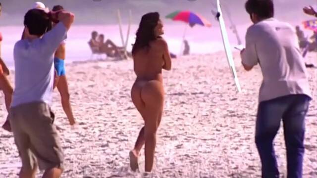 Juliana Paes nude - Celebridade s01e06 (2003)