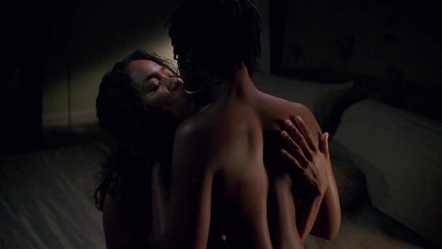 Sonja Sohn nude, Melanie Nicholls-King nude - The Wire s01e04,e10,s03e12 (2002-2004)