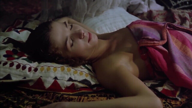 Victoria Abril nude, Hilda Vera nude, Isabel Mestres nude - Girl with the Golden Panties (1980)