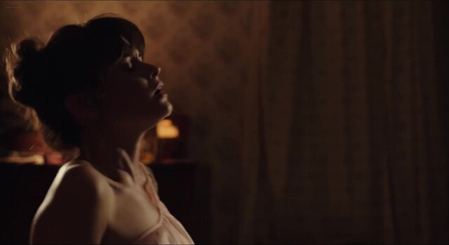 Alexis Bledel sexy - Emily and Tim (2015)