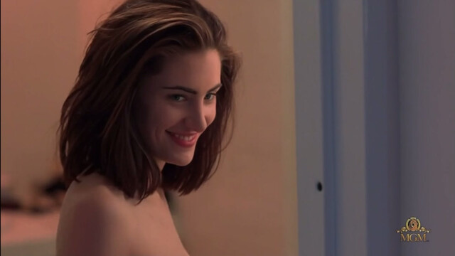 Madchen Amick nude - Dream Lover (1994)