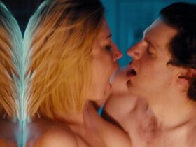 Adèle Exarchopoulos nude - Beating Hearts (2024)