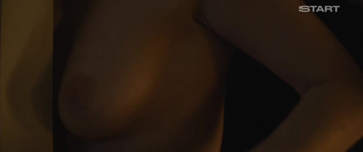 Elizaveta Boyarskaya nude - Opasnaya Blizost s01e04 (2025)