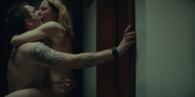 Katharina Schüttler nude – A better Place s01e06-08 (2025)