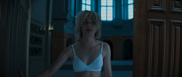 Olivia Scott Welch sexy – The Sacrifice Game (2023)