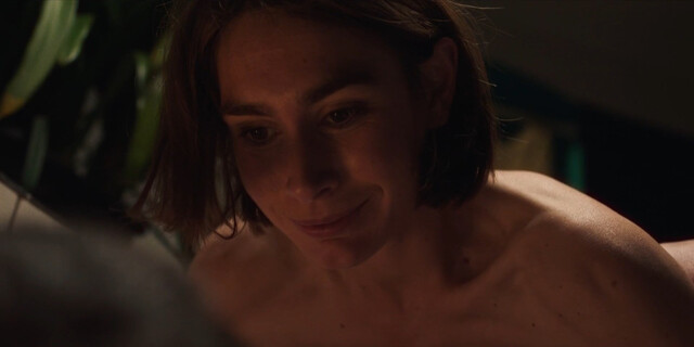 Dagna Litzenberger-Vinet nude – Gummiboot (2023)