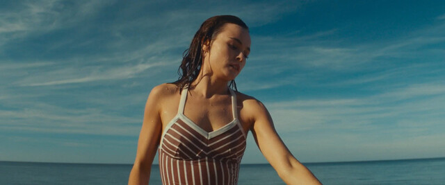 Angelina Strechina nude – Lyubov Sovetskogo Soyuza (2024)