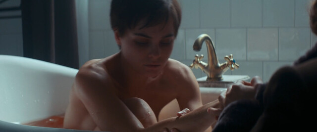 Angelina Strechina nude – Lyubov Sovetskogo Soyuza (2024)