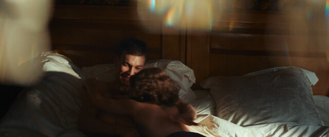 Angelina Strechina nude – Lyubov Sovetskogo Soyuza (2024)