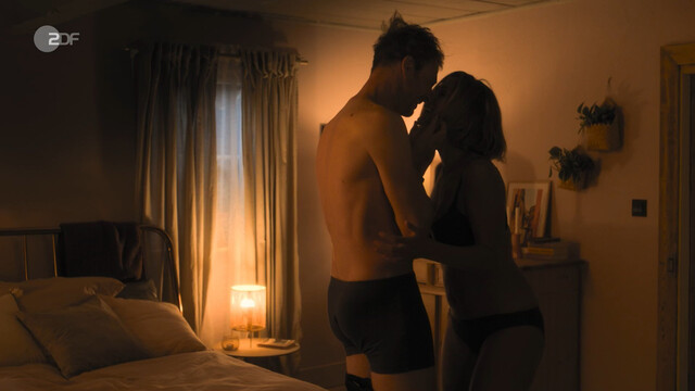 Nathalie Schott sexy – Der Bergdoktor s18e01 (2025)