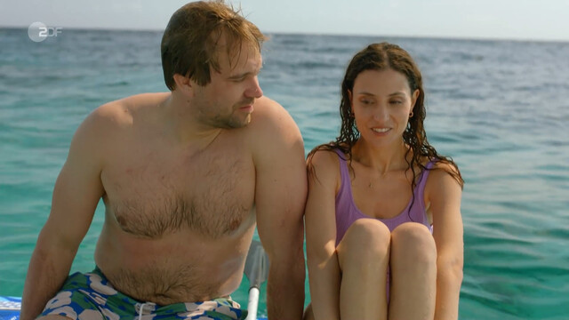 Nadine Menz sexy – Das Traumschiff e104 (2024)