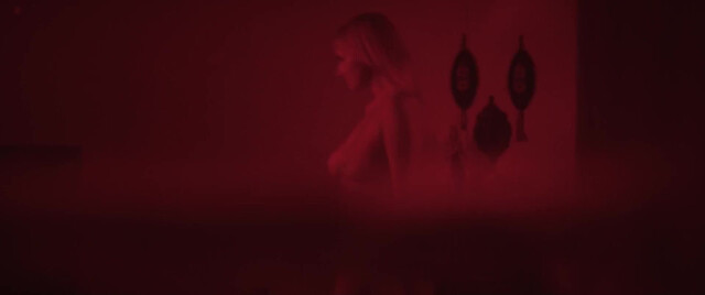 Andzelika Cecylia Rychlak nude, Emanuela Ionica sexy - Una Commedia Pericolosa (2023)